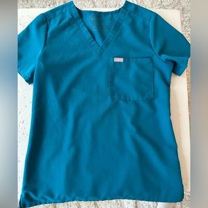 Figs Pacific Blue Catarina One Pocket Scrub Top